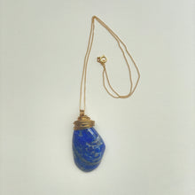 Load image into Gallery viewer, Lapis wire wrap Necklace