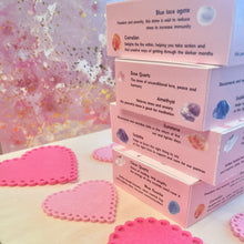 Load image into Gallery viewer, Fine collection of crystals