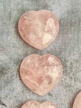 Load image into Gallery viewer, Rose Quartz Heart