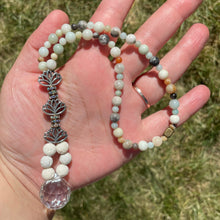 Load image into Gallery viewer, Amazonite Sun catcher Essential Oil Diffuser
